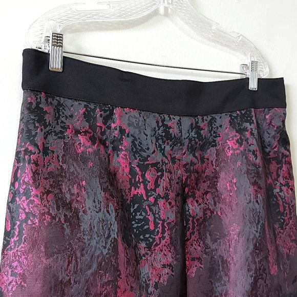 VTG Spanner Skirt Size 14 Black Wine Berry Midi Box Pleats Front and Back - Picture 3 of 8